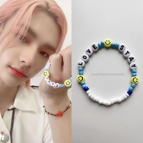 #skz #bracelet #kpop #straykids #stay Hyunjin Stay Bracelet, Skz Clay Bead Bracelet, Skz Inspired Bracelet, Skz Bracelet Ideas Clay Beads, Hyunjin Accessories, K Pop Bracelet Ideas, Skz Bracelet Ideas, Skz Bracelets, Hyunjin Bracelet