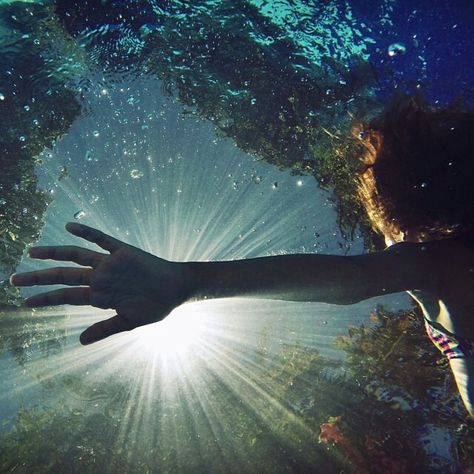 Sea dreamer Summer Dream, Underwater Photography, New Energy, Aesthetic Photo, Beach Life, Summer Vibes, Life Is Good, Art Photography, Surfing