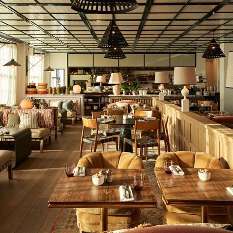 Soho House Berlin, Cafe Interiors, Pub Design, Retail Interior Design, House Plan Gallery, Hotel Interior Design, Hotel Interiors, Retail Interior, Studio Interior