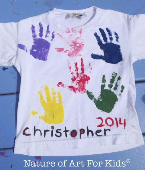 Hand Print Tshirt Ideas, Hand Prints On Tshirts, Finger Painting Activities, Crochet Learning, Prek Art, Pineapple Stitch, Grandma Camp, Cousin Camp, Holi Party