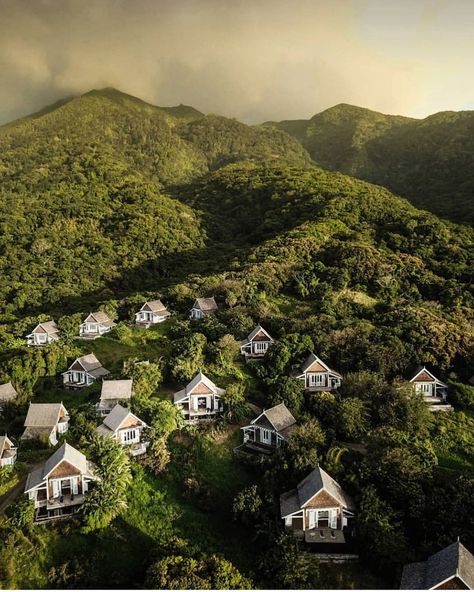 Mr & Mrs Smith on Instagram: “High on Kittitian Hill 🇰🇳 ⁣ ⁣ Belle Mont Farm, Saint Kitts and Nevis | 📸 @whereintheworldisb | #SmithHotels” Beach House Renovation, Saint Kitts, Mr Mrs Smith, Mr & Mrs Smith, Mrs Smith, Saint Kitts And Nevis, Resort Design, Anniversary Trips, Caribbean Islands