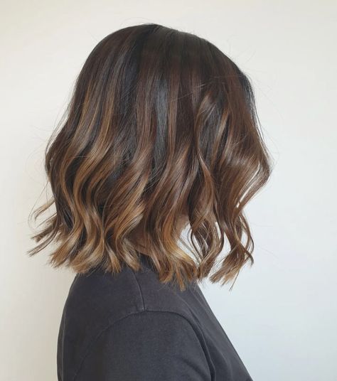 Blonde Caramel Balayage, Blondme Schwarzkopf, Brown Shoulder Length Hair, Ombre Bob Hair, Short Brunette Hair, Short Ombre Hair, Brown Ombre Hair, Brown Hair Inspo, Hair Color Caramel