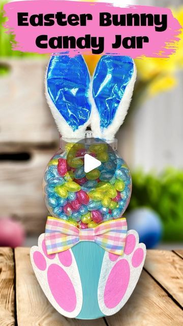 Amber Dawn Riley on Instagram: "A cute Easter bunny candy jar! 

Thank you to Lolog3 on Instagram for the bunny candy bowl idea.

#easter #easterdecor #eastereggs #easterbunny #easterdiy #easterdecordiy #eastercraft #dollartreeeasterdecor #dollartreeeasterdiy" Dollar Tree Easter Decor, Easy Easter Decorations, Easter Tree Decorations, Easy Easter Crafts, Easter Bunny Crafts, Cute Easter Bunny, Dollar Tree Decor, Easter Decorations Kids, Easter Crafts Diy