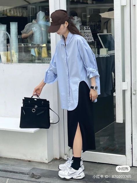 Spring Ootd Korea Korean Style, Minimal Outfit Korean, Japan Fashion Summer, Korea Spring Fashion, Ootd Korean Style Casual, Cloud Clothes, Spring Outfits Korea, Army Outfit, Ootd Korean Style