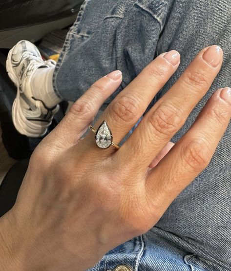 Jessica Mccormack, Engagement Inspo, Emerald Engagement Ring Cut, Dream Engagement, Dream Engagement Rings, Heart Shaped Diamond, Jewelry Lookbook, Engagement Ring Cuts, Put A Ring On It