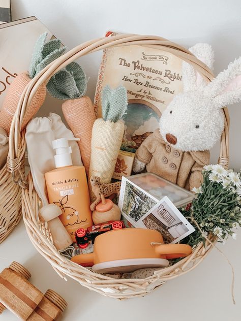 an easter basket for parks nash Neutral Easter Basket Ideas, Nature Easter Basket, Easter Presents For Kids, Easter Basket For Baby Boy, Easter Baskets For Babies, Easter Gift Boxes Ideas, Infant Easter Basket Ideas, Easter Basket Aesthetic, Easter Basket For Baby Girl