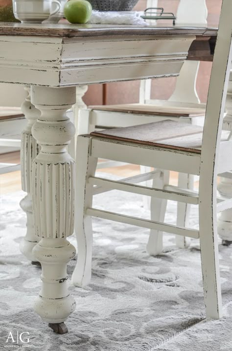 Beautiful antique table and chairs refinished with chalk paint.  |  www.andersonandgrant.com Painted Dining Room Table, Antique Dining Room Table, Antique Dining Table, Painted Kitchen Tables, Antique Dining Room, Table Redo, Dining Table Makeover, Kitchen Table Makeover, Antique Dining Tables