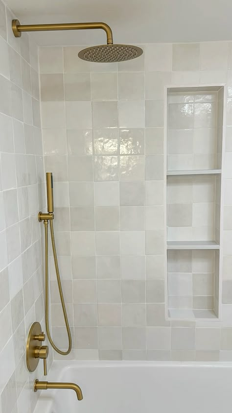 Bathroom With Bath Shower Combo, Bathroom Remodel With Bathtub Shower Combo, Timeless Bathtub Tile, Traditional Tub Shower Combo, Bathtub Shower With Tile, Bathtub And Shower Small Bathroom, Shower Beside Bathtub, Shower Remodel Subway Tile, Shampoo Niche Bathtub