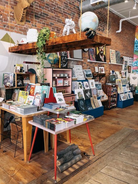 Camden Maine Aesthetic, Coastal Bookstore, Art Shop Aesthetic, Off The Beaten Path Travel, Maine Aesthetic, Portland Maine Travel, Vacation Budget, Maine Trip, Polaroid Cameras