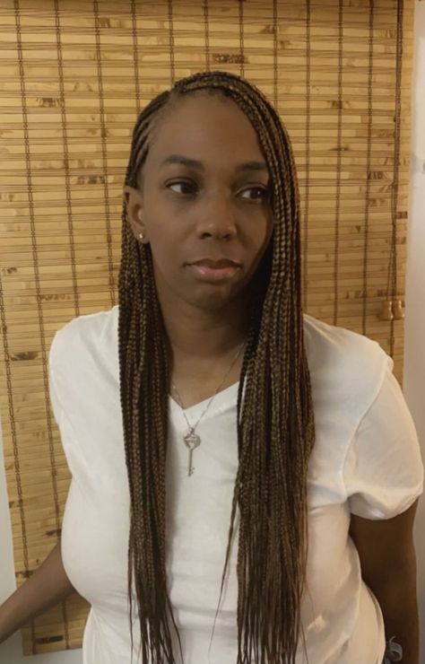 Box Braids w/Cornrows on the side. #boxbraids #cornrowsandboxbraids #njstylist #njbraider Part Cornrows Braids, Side Part Cornrows, Box Braids Side Part, Side Part Cornrows Braids, Braids Side Part, Side Cornrows Braids, Corn Braids, Braids Side, Side Cornrows