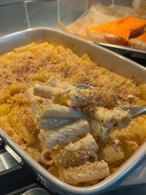 The Creamiest Butternut Squash Mac and Cheese Recipe Collage, Italian Sausage Casserole, Peanut Butter Oat Bars, Mashed Butternut Squash, Squash Mac And Cheese, Butternut Squash Mac, Butternut Squash Mac And Cheese, Butternut Squash Puree, Holiday Side Dish