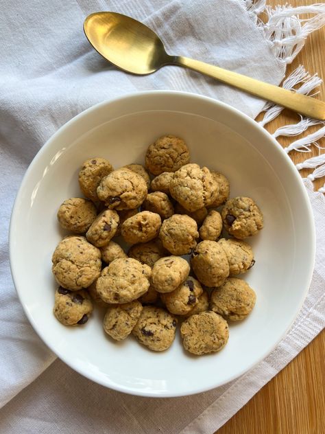 Wake up to a unique breakfast experience with our Air Fried Chocolate Chip Cookie Crisp Cereal. Featuring PB2 Pantry Cookie mix, this homemade cereal is a crispy, sweet treat that pairs perfectly with milk. Cookie Crisp Cereal, Microwave Brownie, Unique Breakfast, Homemade Cereal, Cereal Cookies, Protein Cereal, Chocolate Chip Cookie Mix, Cookie Crisp, Cookie Dough Truffles