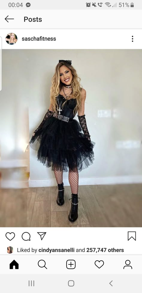 Like A Virgin Costume, Madonna Outfits, 80s Theme Party Outfits, Madonna Costume, Black Bachelorette Party, 80s Party Costumes, Madonna Like A Virgin, 80s Fashion Party, 80s Fancy Dress