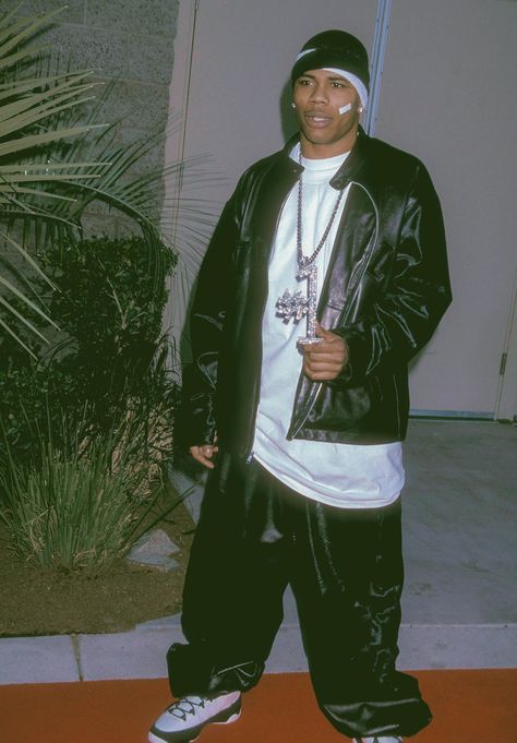 Strapped Archives Nelly Outfits 2000s, Nelly Rapper 2000s, Nelly 2000s, Nelly Outfits, Early 2000s Fashion Men, 2000s Hip Hop Fashion, 2000s Fashion Men, Ron Galella, Hip Hop Street Fashion