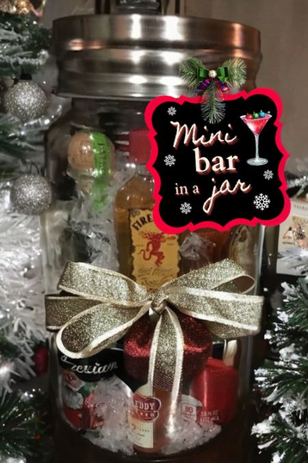 Mini Bar in a Jar Mini Bar In A Jar Gift Ideas, Bar In A Jar Gift Ideas Christmas, Mini Bar In A Jar Gift, Mini Bar Gift Ideas, Bar In A Jar Gift Ideas, Mini Bar In A Jar, Bar In A Jar, Diy Christmas Gifts For Coworkers, Christmas Frames Diy