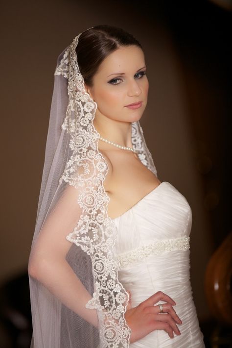 Spanish Mantilla is a must Mantilla Veil Wedding, Lace Mantilla Veil, Bridal Veils And Headpieces, Lace Mantilla, Mantilla Veil, Veil Headpiece, Chapel Veil, Wedding Veil Accessories, Lace Veils