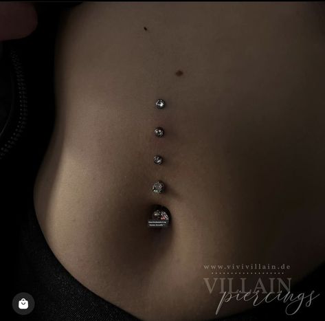 Piercing And Tattoo, Belly Button Tattoos, Belly Button Tattoo, Button Tattoo, Bellybutton Piercings, Piercing Tattoo, Red Rose, Belly Button, Tattoos And Piercings