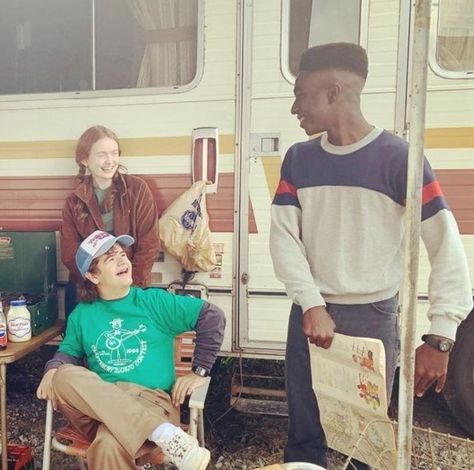 Stranger Things Bts, Caleb Mclaughlin, Gaten Matarazzo, St Cast, Finn Stranger Things, Stranger Things Kids, Images Harry Potter, Bobby Brown Stranger Things, Stranger Things Actors