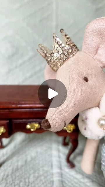 Zoë & Grace on Instagram: "This is the first little reel my 13 year old Grace has made. I’m sure it will be the start of many more 🌸💖 She loves the sweet storytelling style. 

Queen mouse has her brooches safely tucked away in her drawer 💖 

#handmade #mailegmouse #maileg #mouseclothing #miniaturemaker #miniatureclothing" Maileg Mouse, She Loves, The Start, The Sweet, Storytelling, Brooches, Year Old, Love Her, The First