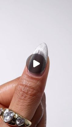 French Tip Cat Eye Nails, French Cat Eye Nails, Cat Eye French Tip Nails, Cat Eye French Tip, Cat Eye Effect Nails, Magnet Nails, Nails Magnetic, Nails Cat Eye, Velvet Nails