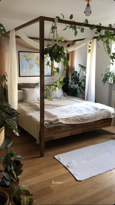 Calming Guest Room Bedroom Ideas, Canopy Bed Aesthetic Boho, Canopy Bedframe Ideas, Earthy Canopy Bed, Canopy Bed For Small Bedroom, Canopy Bed Plants, Canopy Bedroom Aesthetic, Canopy Bed Aesthetic Bedroom, Metal Canopy Bedroom Ideas