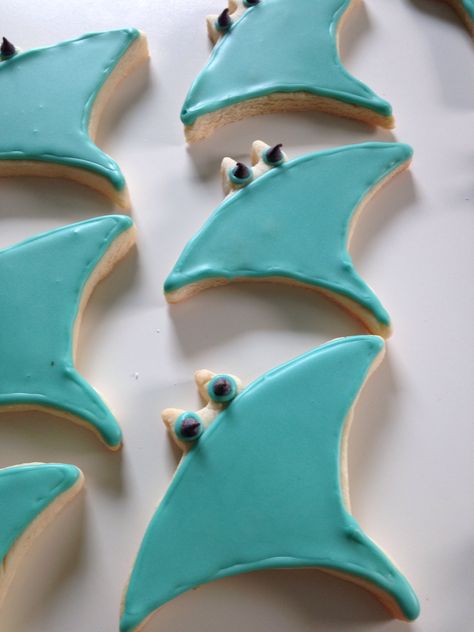 Stingray cookies! Stingray Cookies, Swim Team Party, Jesus Ideas, Sting Rays, Monkey Party, Snack For Kids, Snacks For Kids, Vbs 2024, Team Party