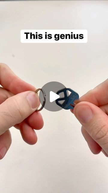 Liz & Jeff on Instagram: "Use straw to slide key on #diy #key #keychain #upcycle" Diy Hide A Key, Key Ring Ideas Diy, Diy Key Projects, Key Diy, Keys House, Key Crafts, Car Life Hacks, Creative Life Hacks, Easy Diy Hacks