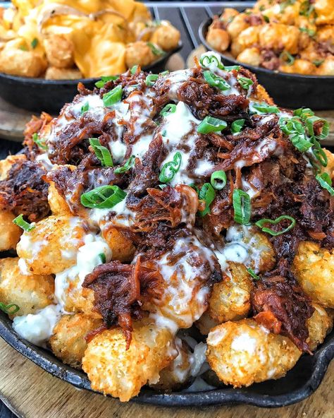 Korean pulled-pork tater tots with a blue cheese sauce. [1080  1349] Blue Cheese Sauce, Tater Tots, Recipe Images, Cheese Sauce, Blue Cheese, Food Obsession, Pretty Food, Food Cravings, Pulled Pork