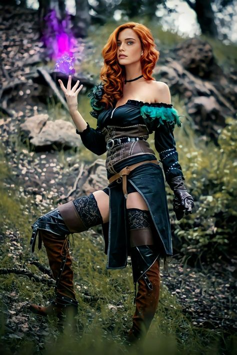 Petricore Redhead Ginger Magic Yennefer Cosplay, Mode Steampunk, Yennefer Of Vengerberg, Warrior Queen, Cosplay Characters, Gothic Girls, Best Cosplay, Steampunk Fashion, Fantasy Clothing