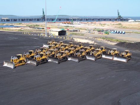 Cat Bulldozer, Earth Moving Equipment, Caterpillar Equipment, Magazine Pictures, Dumpsters, Mining Equipment, Construction Equipment, Power Station, Heavy Equipment