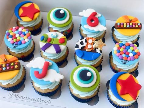 Disney Pixar Themed Birthday Party, Cupcakes Disney Theme, Pixar Cakes Ideas, Disney Pixar Party, Pixar Themed Birthday Party, Pixar Theme Birthday Party, Pixar Cupcakes, Pixar Baby Shower Ideas, Pixar Party Ideas