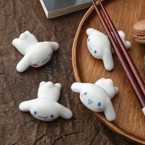 Cute Clay Ideas, Clay Date, Ceramic Projects, Air Clay, Clay Inspo, Chopstick Holder, Clay Diy Projects, Chopstick Rest, Home Study