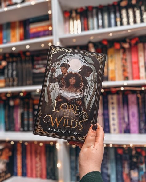 What’s your favourite cottagecore fantasy book? A recent one I’ve read is Lore of the Wilds by Analeigh Sbrana! The vibes of this book were spot on. It has an enchanted library and it’s full of drama and twists but has a cosy cottage feel to it! #bookstagram #bookstagramuk #bookish #booksbooksbooks #booktography #shelfie #yafantasy #adultfantasy #fantasy #fantasybooks #fantasyreader #ireadfantasy #ilovefantasy #fortheloveofreading #readmorebooks #cosy #cosyaesthetic #darkaesthetic #readerso... Dark Academia Fantasy Books, Cosy Fantasy Books, Winter Fantasy Books, Dark Fairytale Books, Best Fantasy Audiobooks, Enchanted Library, Cosy Aesthetic, Cosy Cottage, Academia Fashion