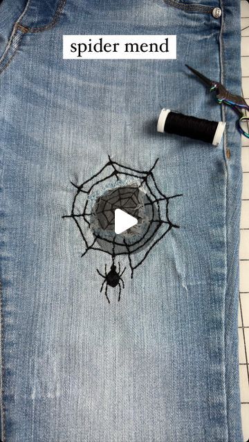 Spider Leggings, Embroidered Jeans Diy, Spider Embroidery, Halloween Canvas Art, Sewing Embroidery, Sewing Embroidery Designs, Jeans Diy, Upcycled Denim, Embroidery Craft