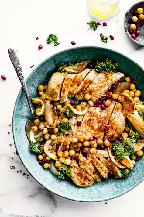 Cumin Roasted Chickpea Chicken Bowls Recipe | Cotter Crunch Chicken Bowls Recipe, Chickpea Chicken, Cotter Crunch, Roasted Chickpea, Chicken Bowl Recipe, Pastas Recipes, Chicken Bowls, Healthy Bowls Recipes, Easy Baked Chicken