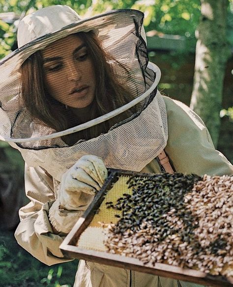 Urban Beekeeping, Bee Friendly Flowers, Aesthetic Health, Tattoo Health, Honey Brand, Negin Mirsalehi, Bee Boxes, Bee Farm, Bee Keeper