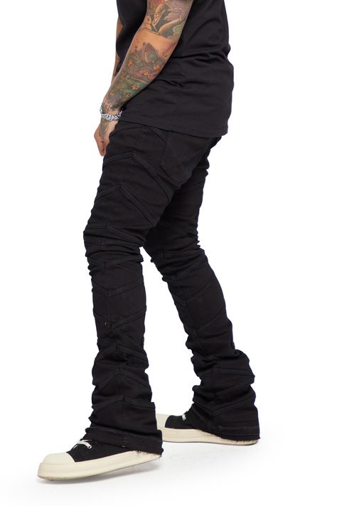 “CASSIUS” BLACK STACKED FLARE JEAN – Valabasas Denim Valabasas Jeans Outfits Men, Flare Jeans Men Outfit, Jean Bell Bottoms Outfits, Flared Jeans Outfit Men, Stacked Jeans Outfit Men, Men Flare Jeans, Valabasas Jeans, Rick Owen Outfit, Flare Jean Outfit