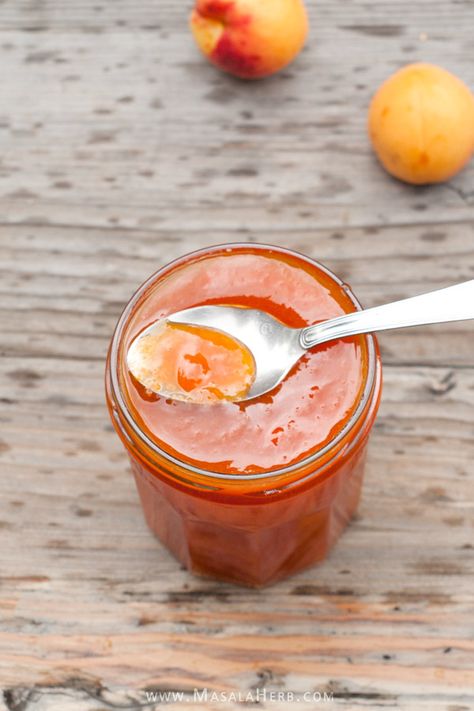 Apricot Jam Recipe, Preserving Fruit, Yummy Pancakes, Apricot Jam Recipes, Stewed Fruit, Apricot Recipes, Jam Jam, Curd Recipe, Fruit Preserves