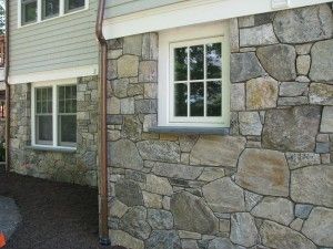 Exterior Siding And Stone, Fieldstone House, Stone Veneer Exterior, Spongebob House, Bourbon Room, Stone Exterior Houses, Lake Houses Exterior, Garage Addition, Homes Exterior