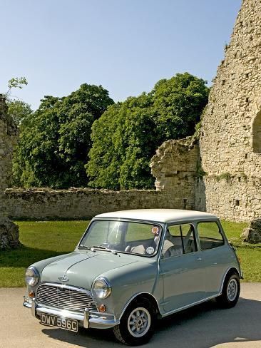 Austin Mini Cooper, Freetime Activities, Old Vintage Cars, Austin Mini, Honda Element, Cooper S, Mini Car, Classy Cars, Mini Cooper S