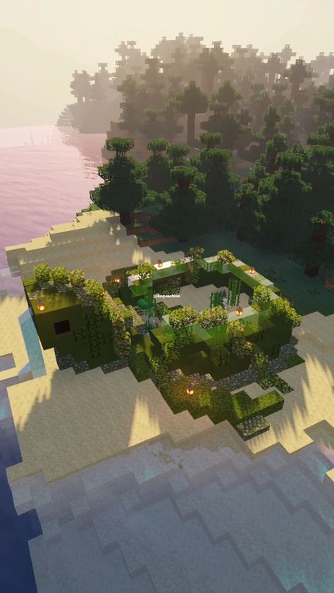 Turtle Home Minecraft, Minecraft Hot Spring, Turtle Minecraft Build, Minecraft House Over Water, Minecraft Enclosure Ideas, Turtle Enclosure Minecraft, Minecraft Turtle Sanctuary, Minecraft Turtle, Minecraft Turtle Enclosure