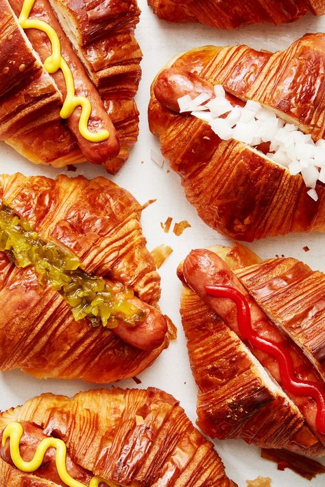 Croissant Hot Dogs Beef Hot Dogs, Hot Dog Recipes, Summer Side Dishes, Angus Beef, Corn Dogs, Banana Pudding, Summer Desserts, Summer Salads, Chicken Dinner