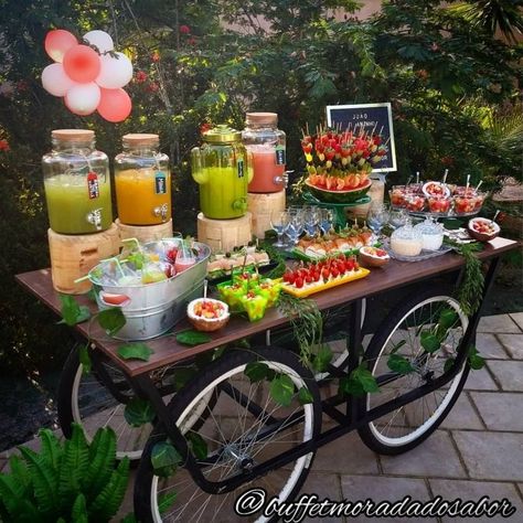 Catering Food Displays, Lake House Food Ideas, Lake Food Ideas Summer, Party Food Buffet, Catering Ideas Food, Food Ideas Summer, Lake Food Ideas, Summer Corn Salad, Party Food Platters