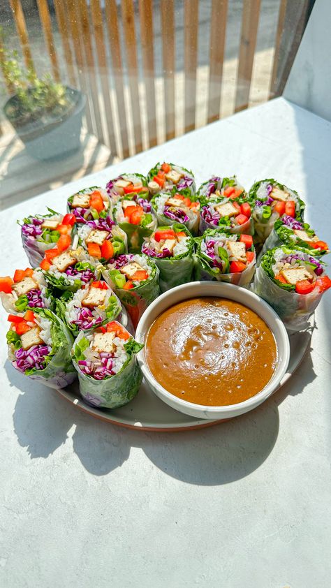 Thai Summer Rolls, Summer Rolls Recipe, Veggie Rolls, 12 Week Challenge, Vegetarian Sushi, Vegan Pad Thai, Salad Rolls, Vegan Sushi, Week Challenge