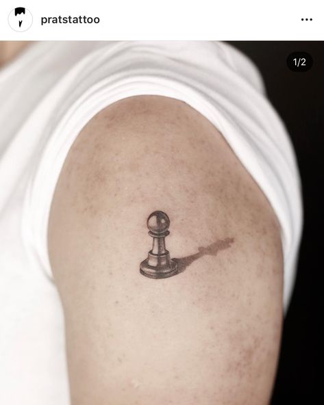 Chess Tatoos Design, Scrabble Tattoo, Tattoo Chess, Stipple Tattoo, Minimal Ideas, Chess Piece Tattoo, Arrow Tattoo On Wrist, Microrealism Tattoo, Chess Tattoo