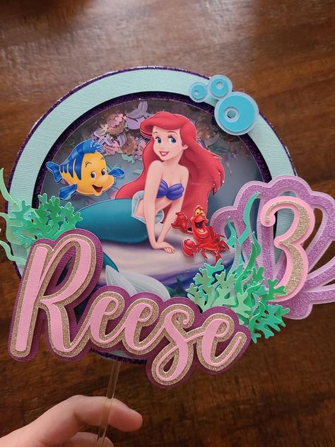 Little Mermaid Shaker Cake Topper pour lanniversaire | Etsy Shaker Cake Topper, Little Mermaid, Kids Costumes, The Little Mermaid, Ariel, Cake Topper, Cake Toppers, Minnie Mouse, Mermaid