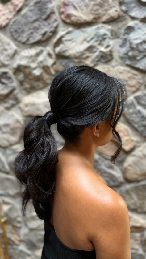 Dark Hair High Ponytail, Fancy Ponytail Short Hair, Low Pony Bridesmaid, Curled Low Ponytail, Low Pony Hairstyles Short Hair, Low Pony Bridesmaid Hair, Ponytail Updo Wedding Bridesmaid, Fancy Low Ponytail, Dark Hair Ponytail