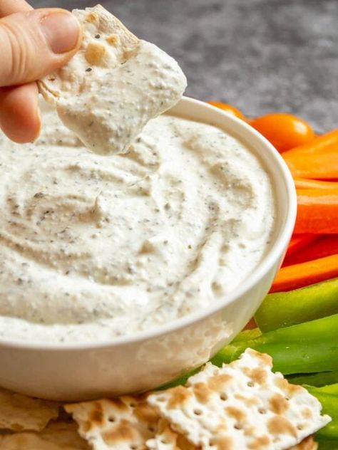 Herbed Cottage Cheese Dip (Boursin-style!) - The Fiery Vegetarian Greek Yogurt Ranch Dip, Dill Dip Recipes, Ranch Dip Recipe, Greek Yogurt Ranch, Dill Pickle Dip, Cottage Cheese Dips, Sour Cream Dip, Dill Dip, Delicious Dips Recipes