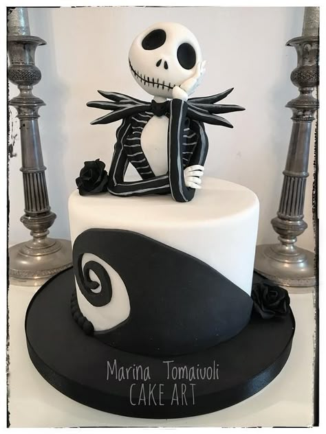 Jack Skellington Cake, Nightmare Before Christmas Cake, Mr Onederful Birthday, Spooky Cake, Halloween Birthday Cakes, Sally Skellington, B Day Cake, Skull Cake, Nightmare Before Christmas Decorations