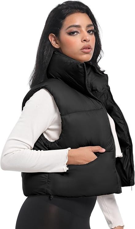 Cute Winter Clothes, Puffer Vest Women, Cropped Puffer Vest, Bubble Vest, Vest With Pockets, Womens Puffer Vest, Black Puffer Vest, Puffy Vest, Vest Women